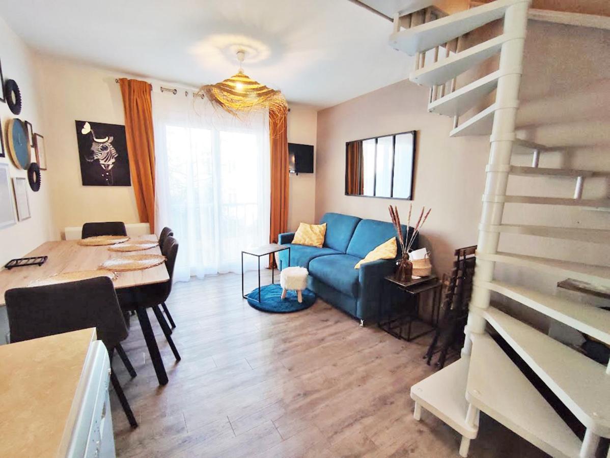 L'Escampette, Duplex T3, Centre Luchon, Wifi, Casier A Skis, 4 Personnes Bagnères-de-Luchon Exterior foto
